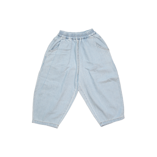 Pleated Barrel Jeans