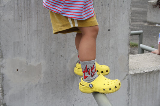 Flame Socks Grey/Red