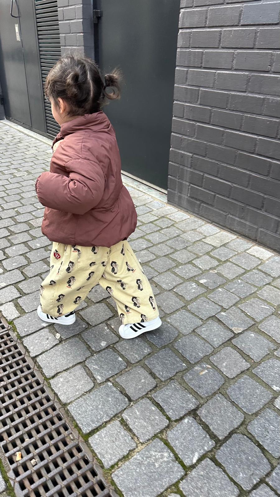 Penguin Barrel Pants Beige