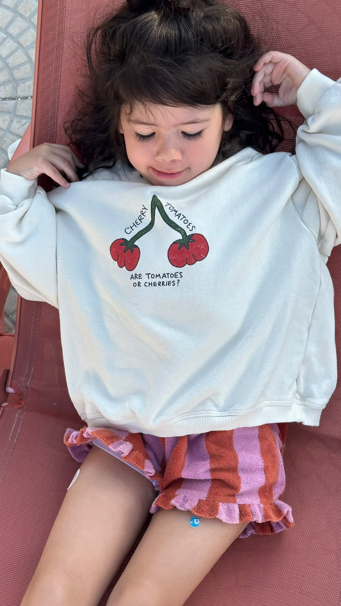 Sweater Tomatoes